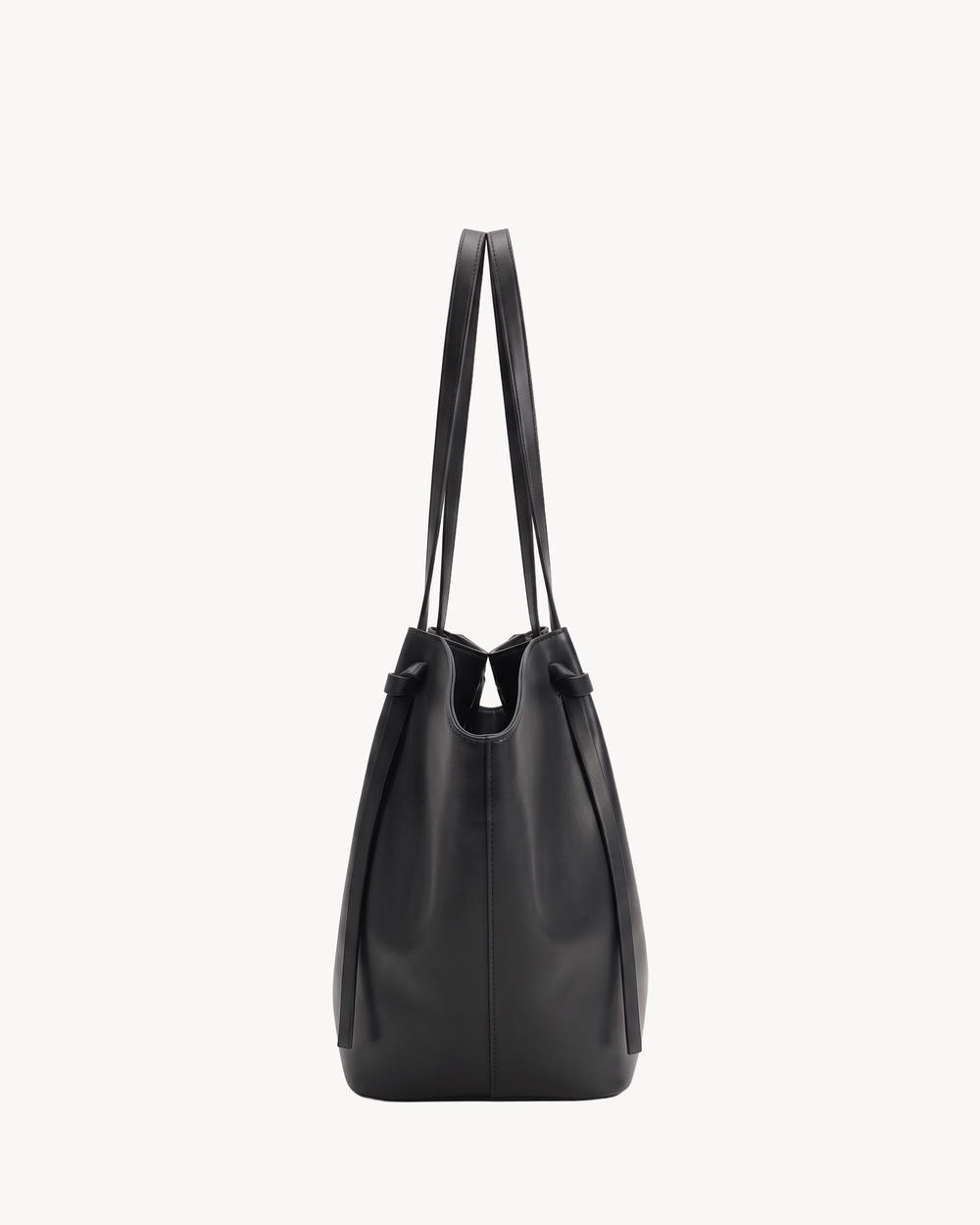 The Aurore Wing in Noir
