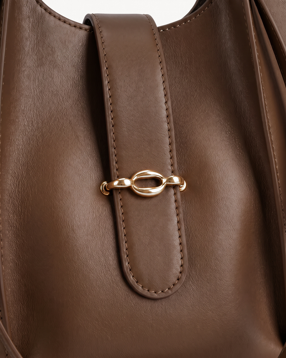 The Havre Buckle in Espresso