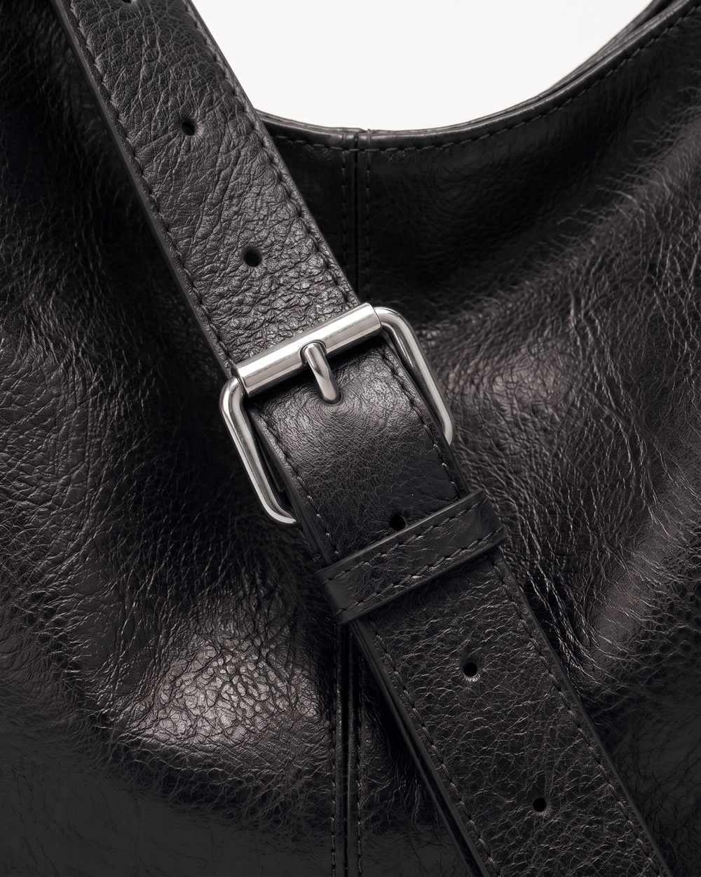 The Houle in Noir