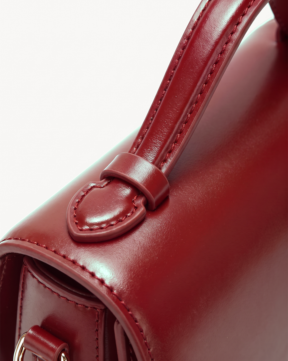 The Brise Saddle in Rouge
