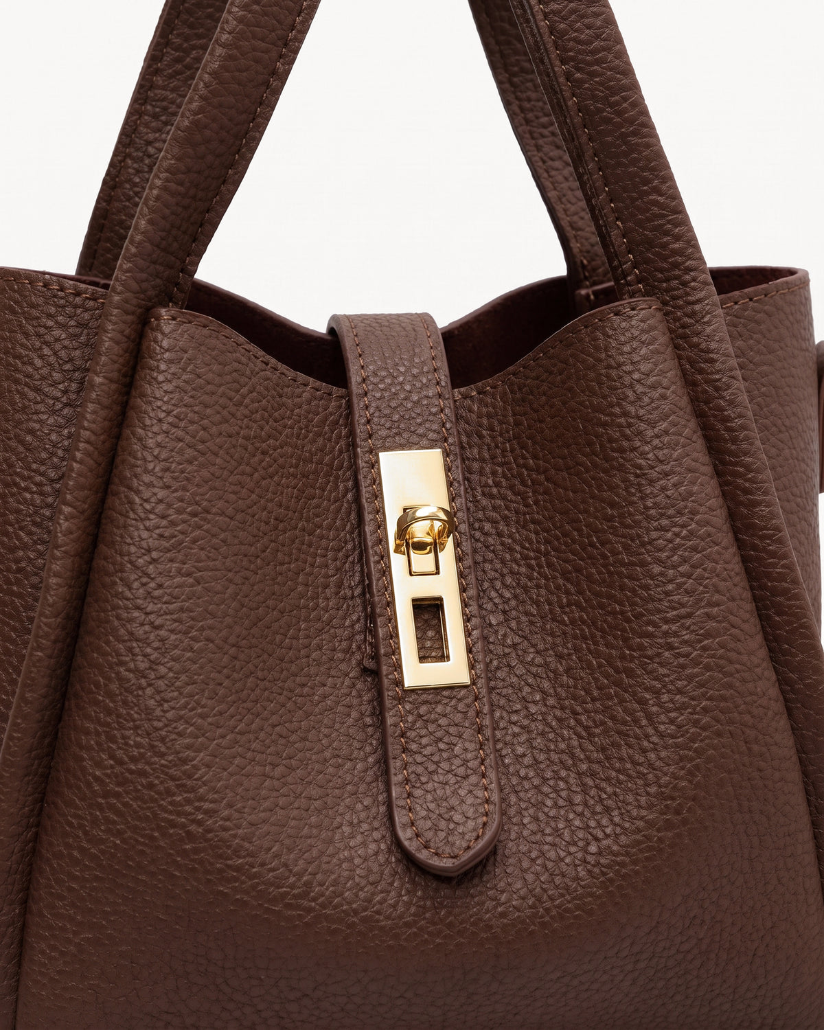 The Grève in Chocolate, gold-tone turn lock detail