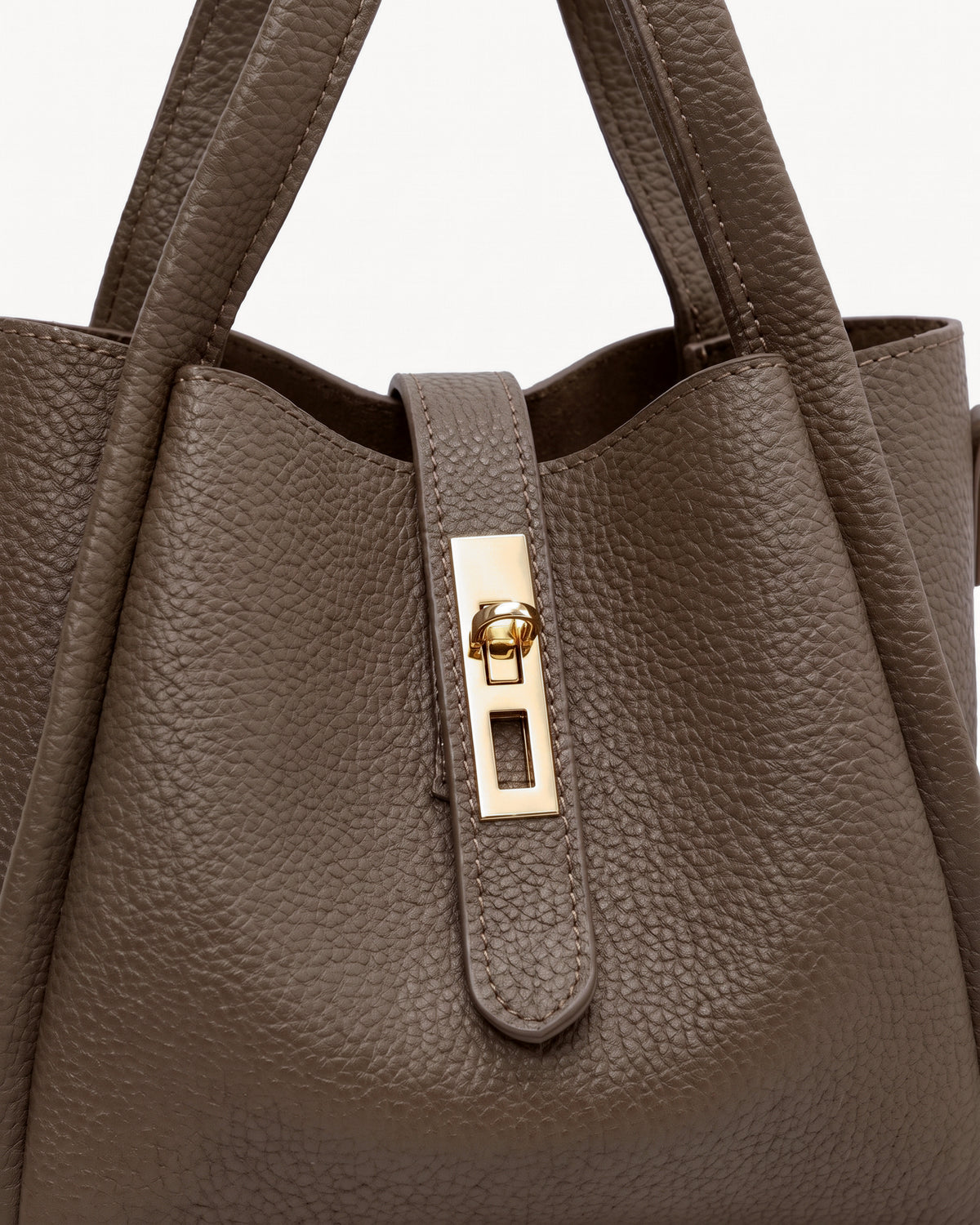 The Grève in Taupe, gold-tone turn lock detail