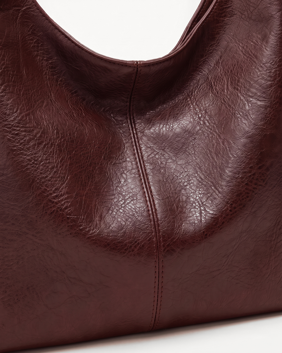 Close-up of the grain and center seam of The Houle in Bordeaux