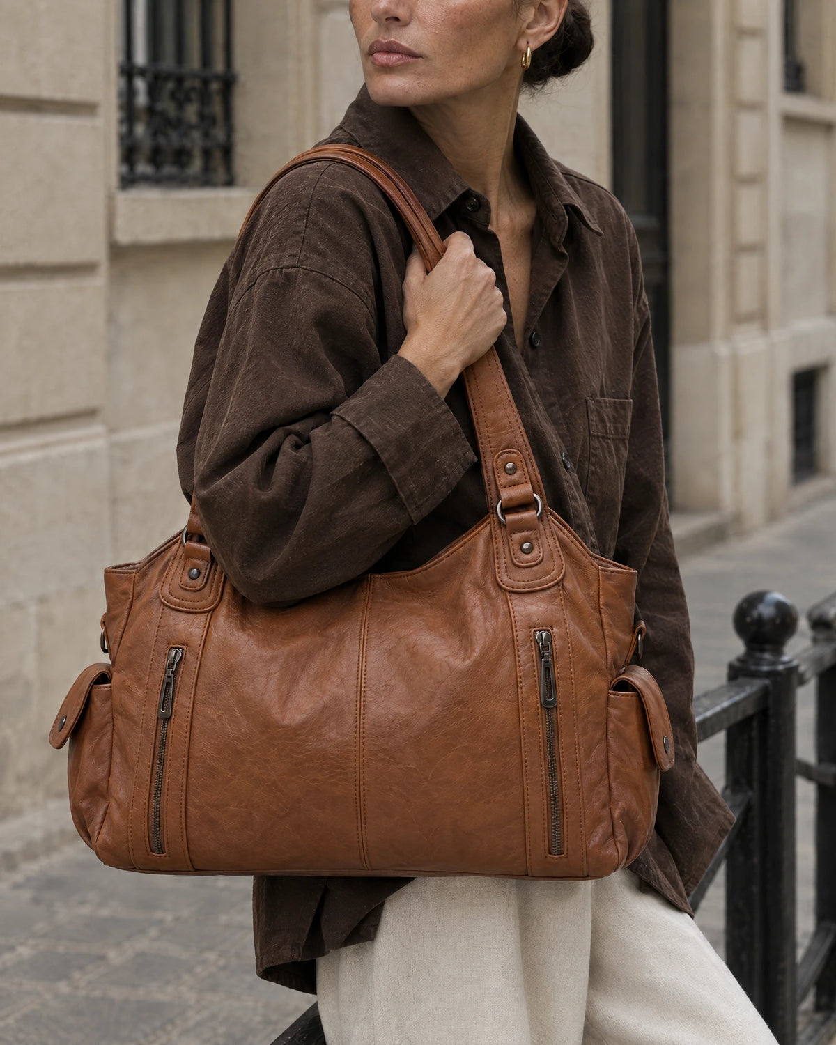 The Estran in Cognac, detail on the body