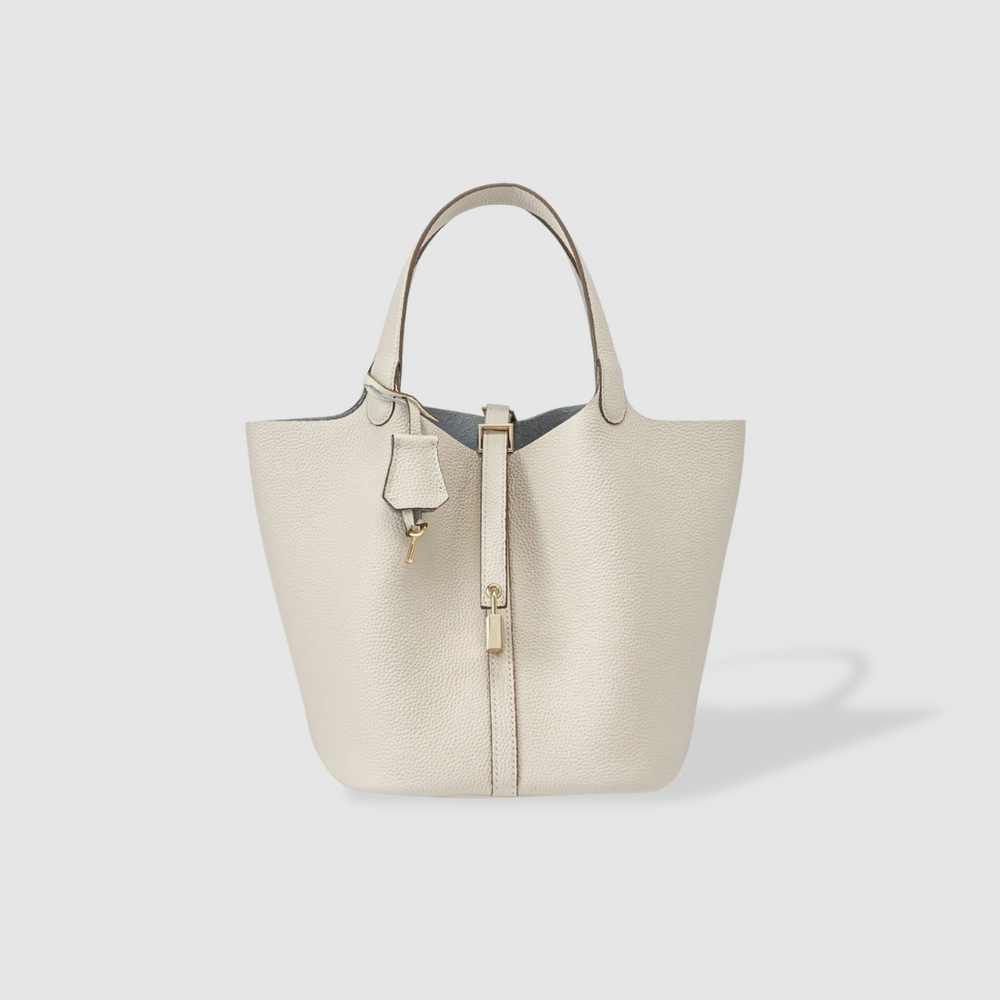 The Aurore Bucket