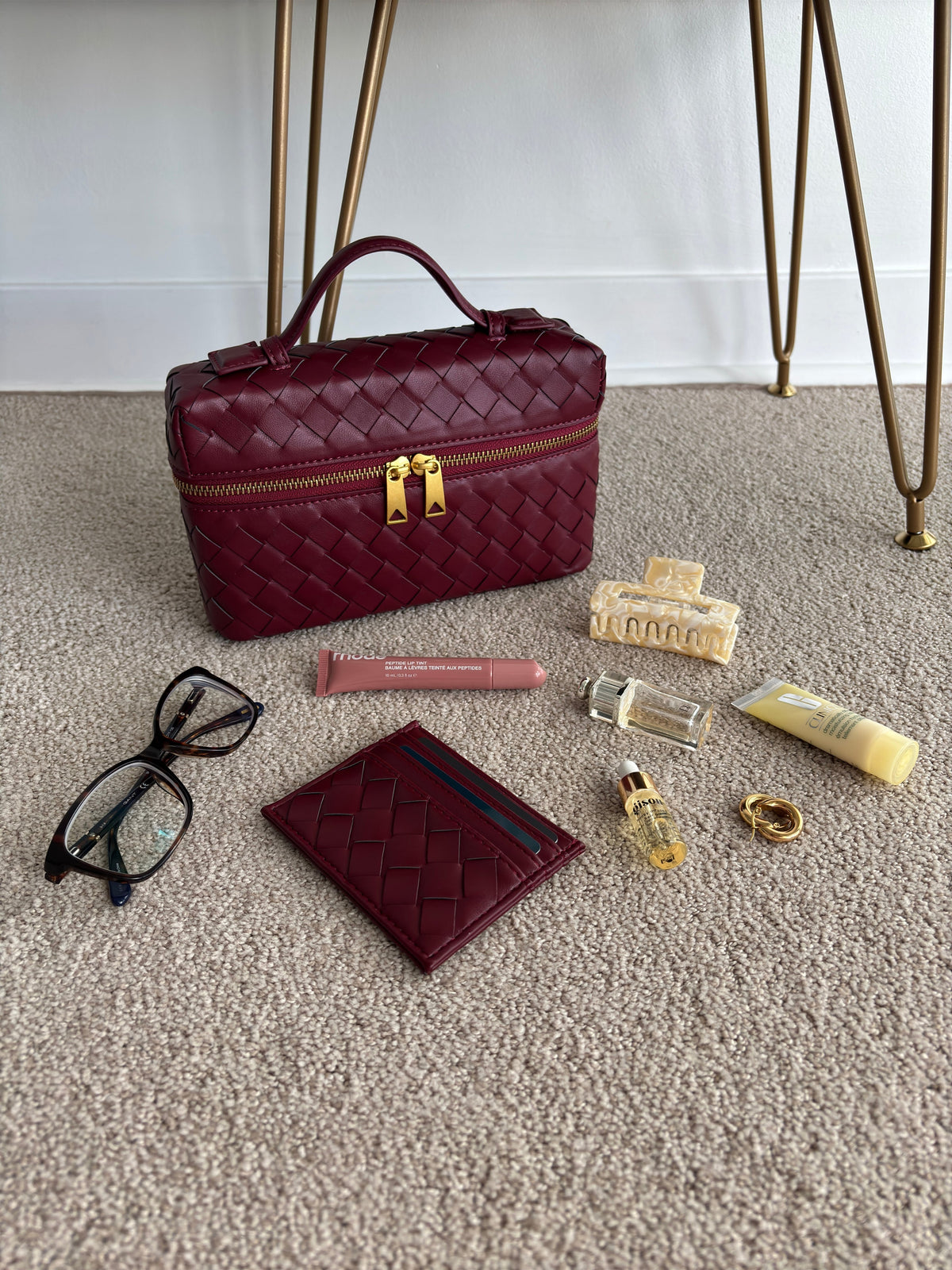 The Tresse Vanity