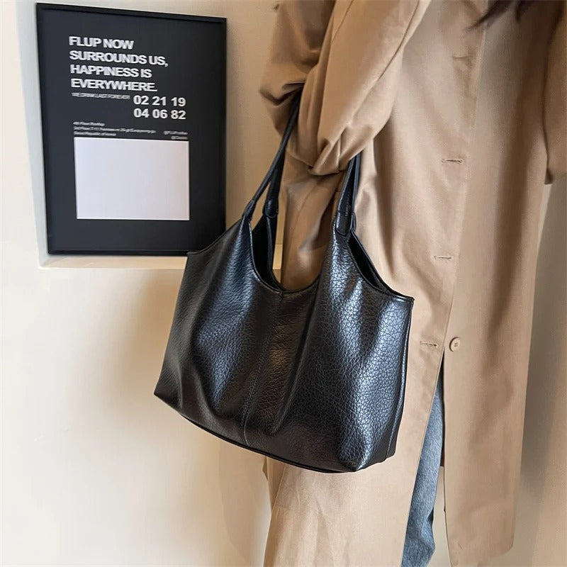 The Aurore Hobo Tote
