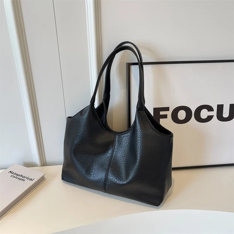 The Aurore Hobo Tote
