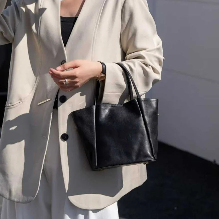 Wholesale Vegetable Tanned Cowhide Women's Handbags Bucket Bags Simple Fashion Genuine Leather Ladies Bags