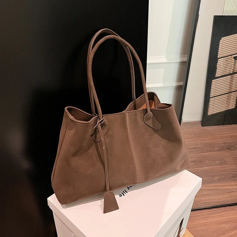 The Brume Tote