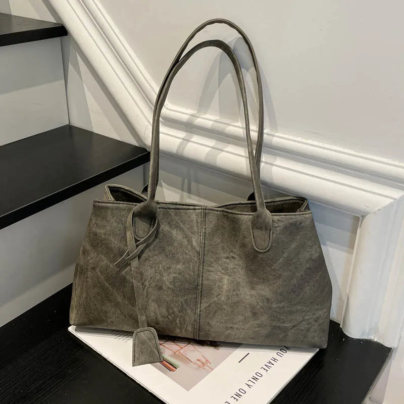 The Brume Tote
