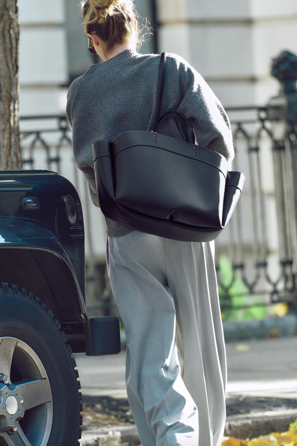 The Aurore Canvas Tote